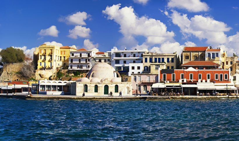 panoramic-view-of-old-port-of-chania.jpg